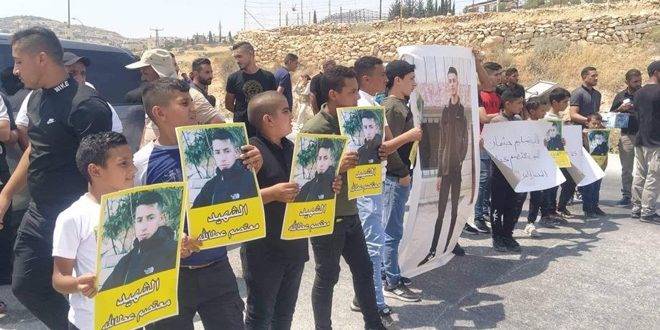 وقفة في بيت لحم احتجاجاً على احتجاز جثامين الشهداء الفلسطينيين