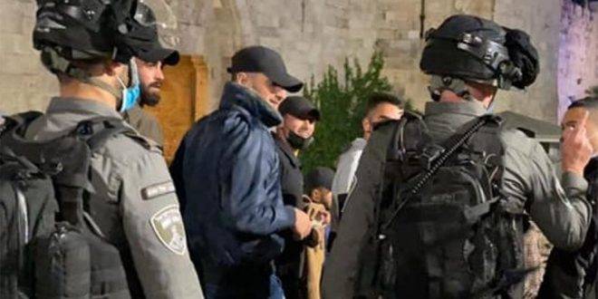 قوات الاحتلال تعتقل فلسطينيين اثنين في الضفة الغربية