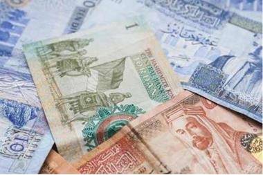 خبير يبيّن سبب عدم رفع فوائد الايداع بعد رفعها على القروض والتسهيلات في المملكة