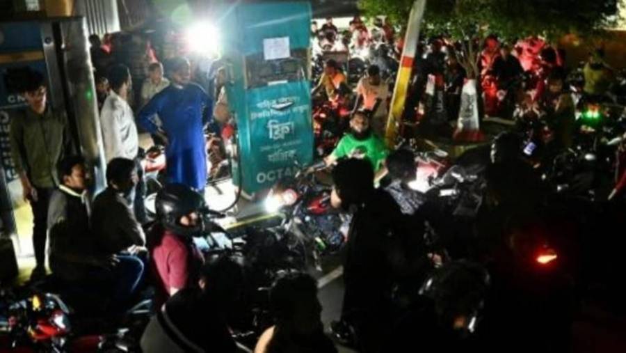 بنغلادش تعلن رفع أسعار الوقود