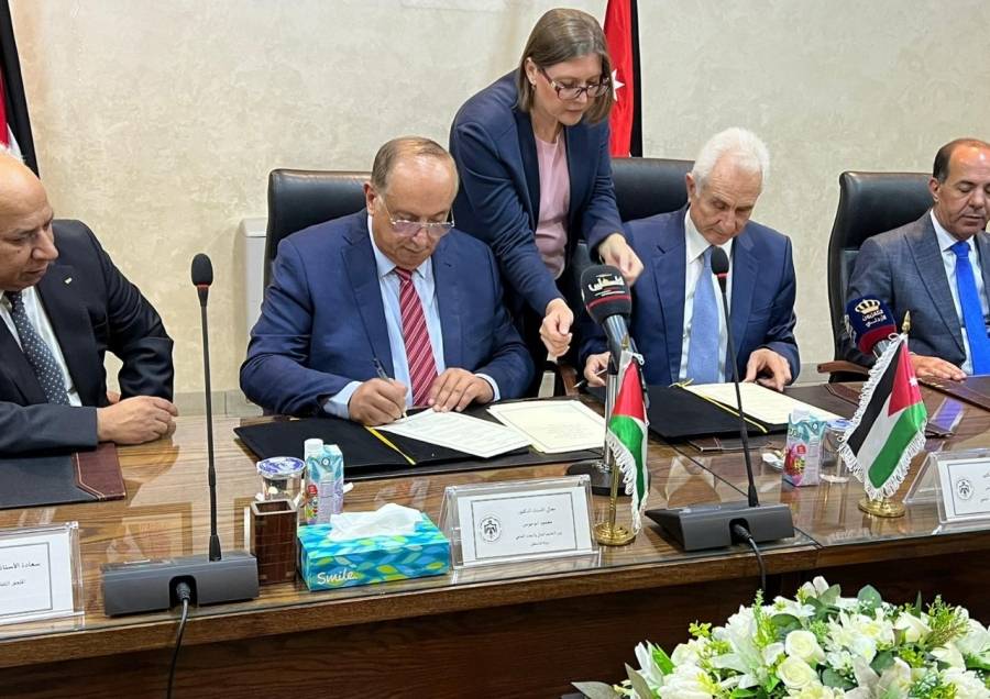 توقيع البرنامج التنفيذي للتعاون في مجال التعليم العالي بين الأردن وفلسطين