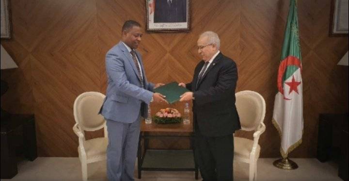 ‏محمد بكدة سفيرا جديدا لليبيا لدى الجزائر