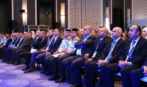 البنك المركزي يؤكد أهمية التحول الرقمي