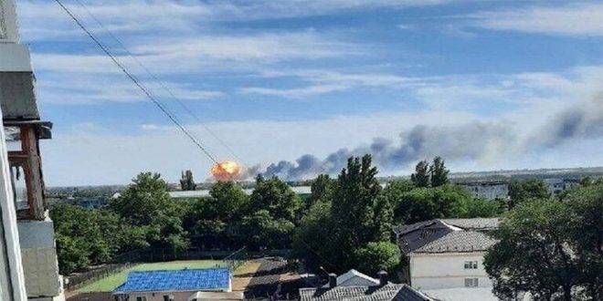 القرم.. انفجار ذخائر بمنطقة مطار ساكي العسكري دون وقوع إصابات