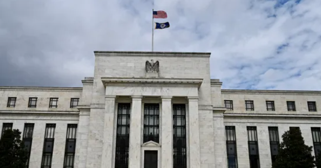 بعد هبوط التضخم.. مسؤول: الفيدرالي بعيد جدا عن إعلان انتصاره