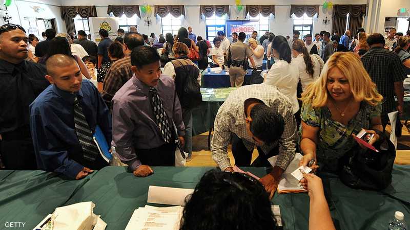 طلبات إعانة البطالة الأميركية ترتفع وتسجل 262 ألف طلب