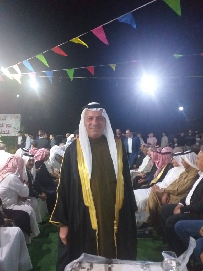 أبناء المرحوم ثاني العبادي  يولمون للمهنئين بزفاف إبنهم محمود ثاني العبادي...صور 