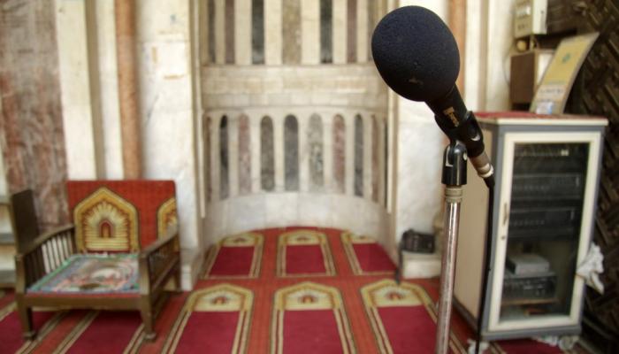 واقعة غريبة في مسجد تمنع إقامة صلاة الجمعة