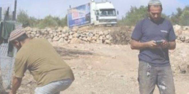 مستوطنون إسرائيليون يعتدون على ممتلكات الفلسطينيين شرق بيت لحم