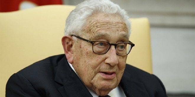 كيسنجر: الناتو أخطأ بوعده لأوكرانيا بإمكانية انضمامها له