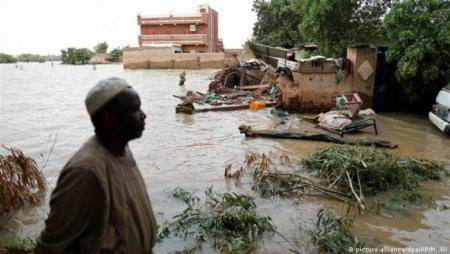 52 قتيلا وتضرر آلاف المنازل جراء الفيضانات في السودان