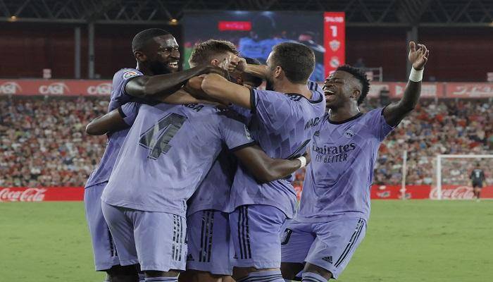 ترتيب الدوري الإسباني. ريال مدريد يحبط مفاجأة ألميريا بأول ريمونتادا