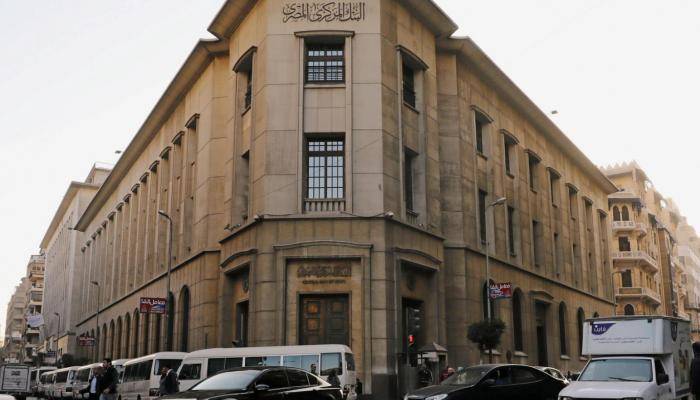 التضخم المرتفع يضغط باتجاه رفع أسعار الفائدة في مصر