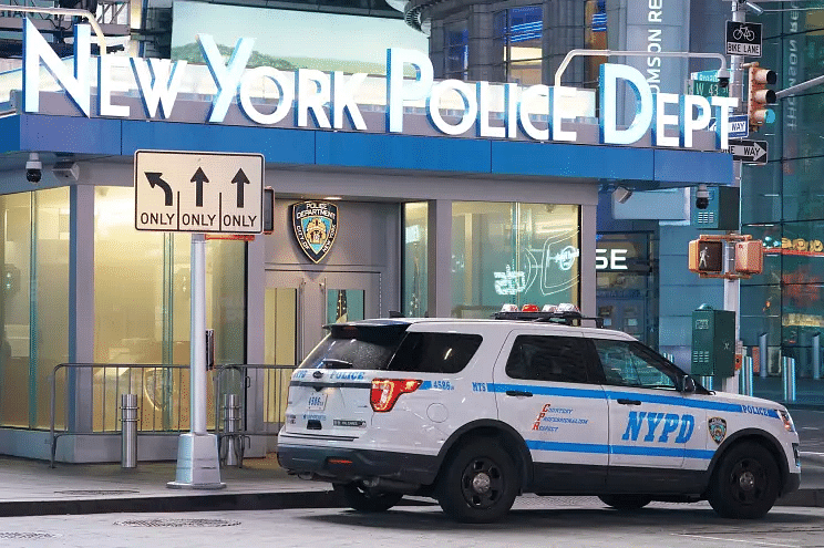 سرقة سائح سعودي تحت تهديد السلاح في نيويورك