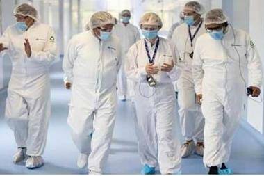 مصر.. وزير الصحة ينفي وجود إصابات بجدري القردة ويؤكد انخفاض؜ الإصابات بكورونا