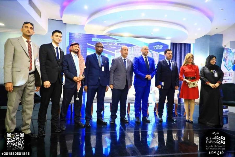 شبابنا الأردني هم مصدر عزنا و فخرنا دوماً و يمثلو الشباب الاردني بالخارج خير تمثيل ،،،