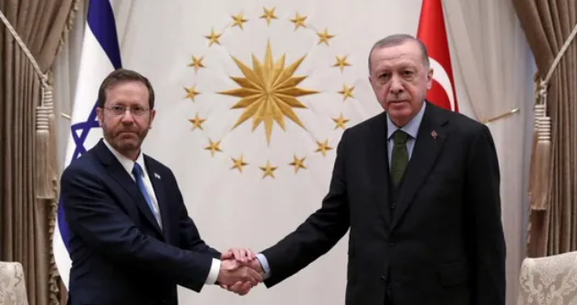 إسرائيل وتركيا تقرران العودة إلى تمثيل دبلوماسي كامل