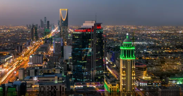 صندوق النقد يبقي توقعاته لنمو اقتصاد السعودية عند 7.6 بالمئة