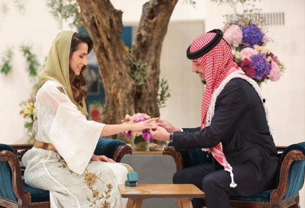 اليرموك تهنئ بخطوبة ولي العهد