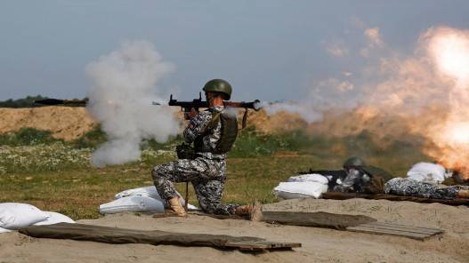 الجيش الروسي يؤكد أنه لم ينشر أسلحة ثقيلة في محطة زابوروجيا النووية