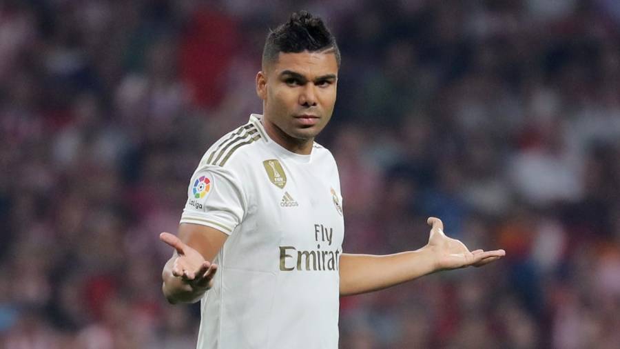 ريال مدريد يحسم موقف كاسيميرو من الرحيل لمانشستر يونايتد