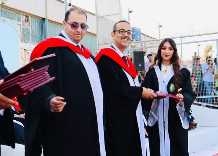 البلقاء التطبيقية تستهل احتفالاتها بتخريج الفوج الثاني والعشرين من طلبة كلية الاعمال _صور