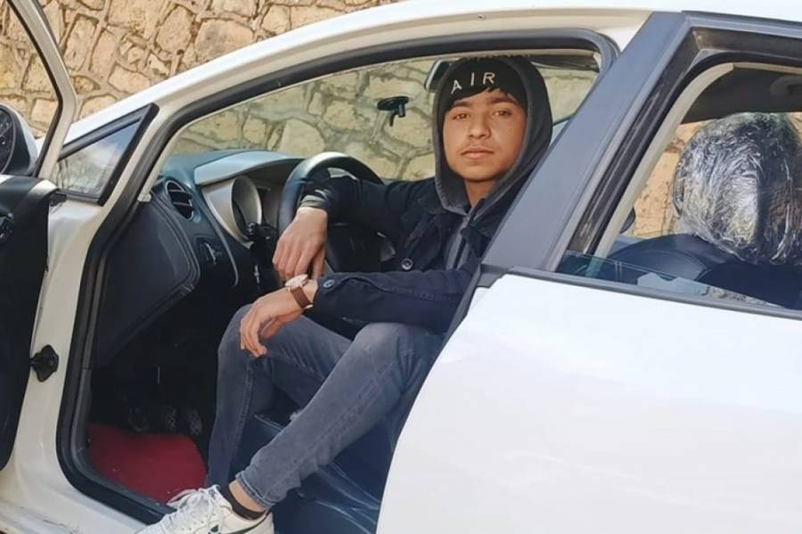آبل تحتفل بهاكر جزائري اكتشف ثغرتين خطيرتين في أنظمتها