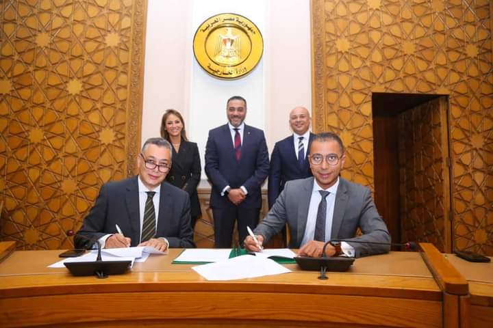 التوقيع على مذكرة تفاهم تكون بمقتضاها شركة فودافون المصرية شريك الإتصالات الإستراتيجي لمؤتمر COP27