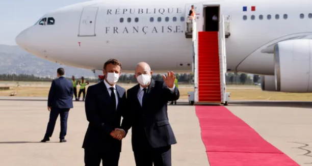 ماكرون يصل الجزائر لإعادة بناء العلاقات الثنائية