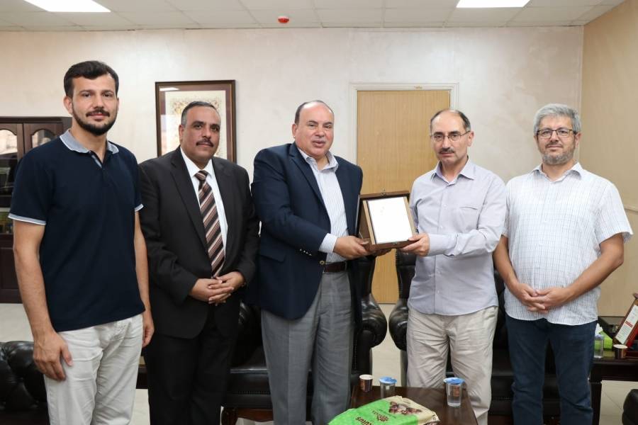 جامعتان تركيتان تزوران جامعة العلوم الإسلامية