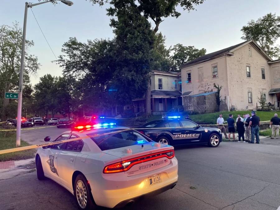 إصابة ثلاثة كوماندوز هولنديين في إطلاق نار خارج فندق بولاية إنديانا الأمريكية