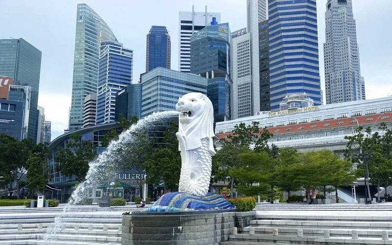 سنغافورة تكشف عن تأشيرات عمل طويلة الأمد لجذب العمالة الأجنبية