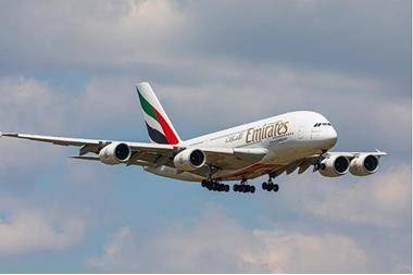 طيران الإمارات تعلّق رحلاتها إلى العراق