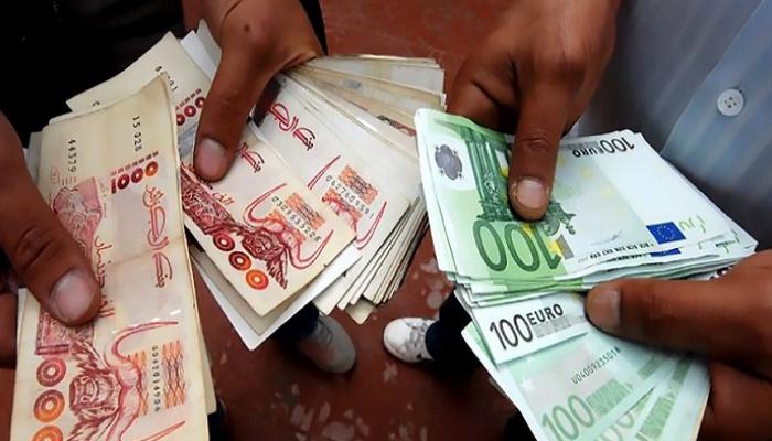سعر الدولار واليورو اليوم في الجزائر الثلاثاء 30 أغسطس 2022