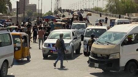 الصدريون ينسحبون من الخضراء ببغداد بعد دعوة زعيمهم