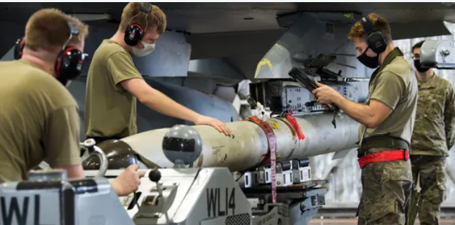 رسميا.. أول ظهور لصواريخ هارم الأميركية بأوكرانيا