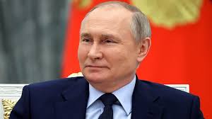 بوتين يلقي نظرة الوداع على غورباتشوف