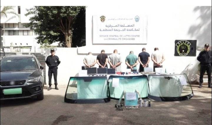 الجزائر: الإطاحة بشبكة مختصة في النصب على وكالات التأمين