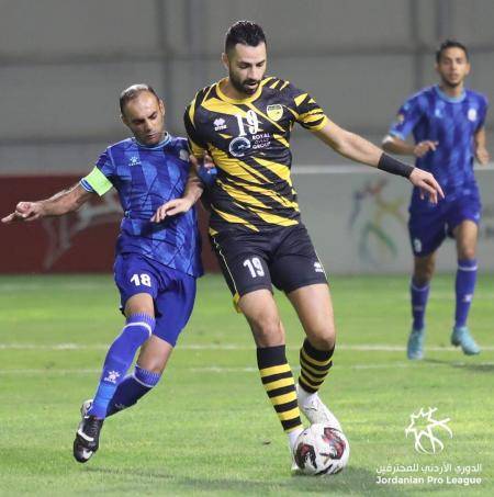 الحسين إربد يتخطى مغير السرحان بهدفين نظيفين