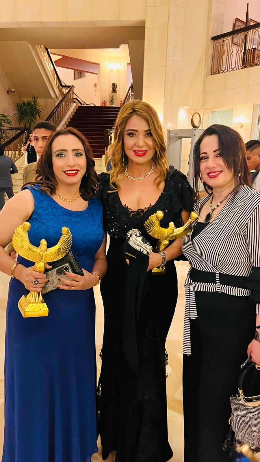 مادلين طبر تتالق باجمل اطلاله ساحره في مهرجان همسه للاداب والفنون  ...صور