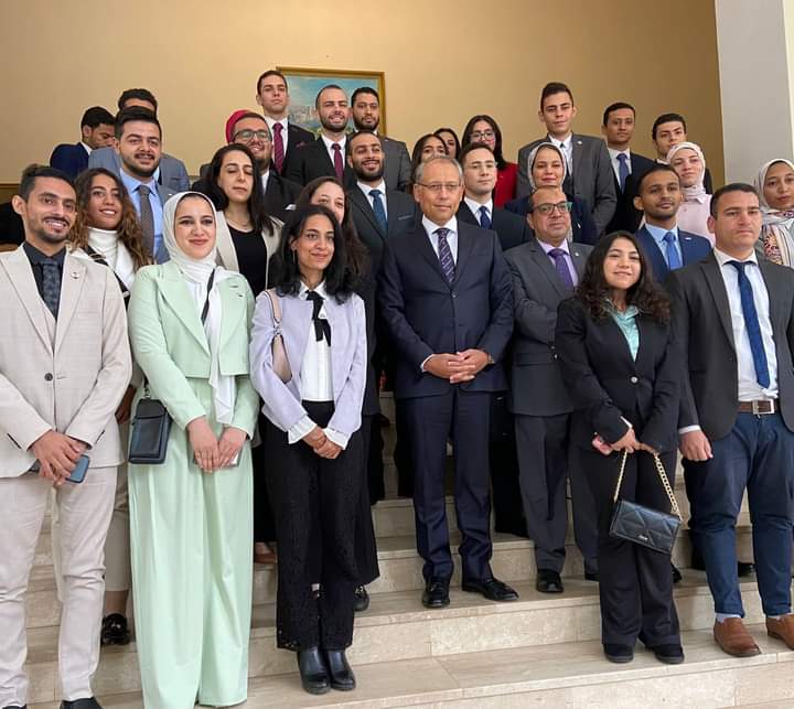 لقاء السفير المصري بموسكو بوفد الشباب المصري الزائر لروسيا
