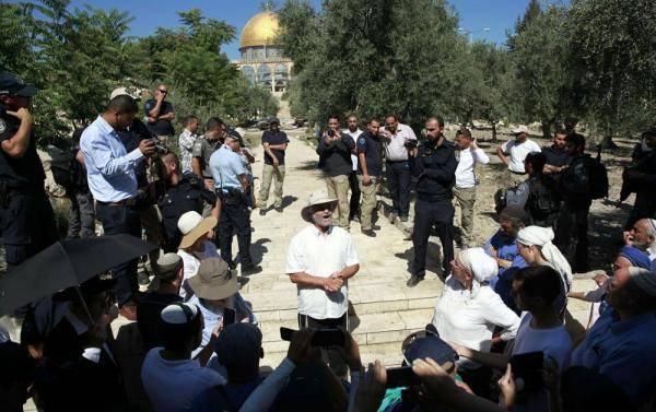 مستوطنون يقتحمون مجدداً المسجد الأقصى