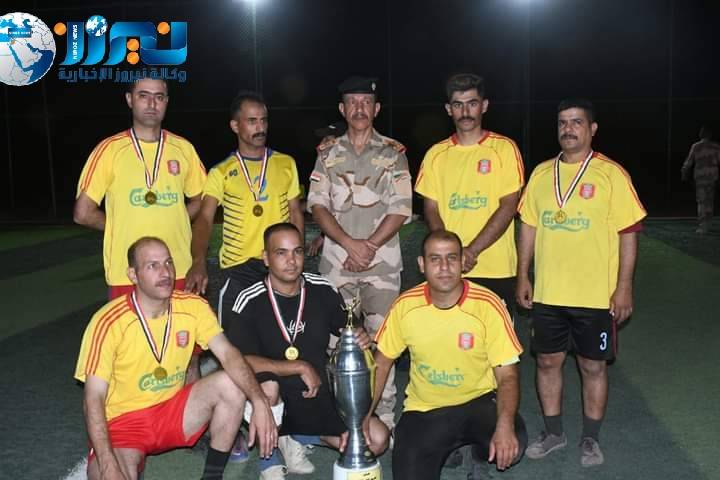 فرقة المشاة الخامسة تختتم بطولة لكرة القدم في مقر القيادة
