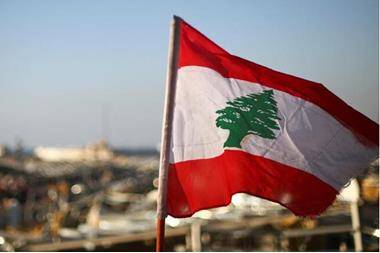 لبنان.. انفجار قنبلة في حديقة منزل وزير الأشغال