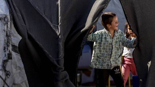 هيومن رايتس ووتش: الأطفال ذوو الإعاقة في سوريا تركوا دون حماية