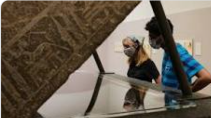 ولاية نيويورك تعيد 16 قطعة أثرية مسروقة إلى مصر