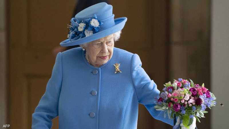 قصور ومجوهرات ومحفظة ملكية.. ما حجم ثروة إليزابيث الثانية؟