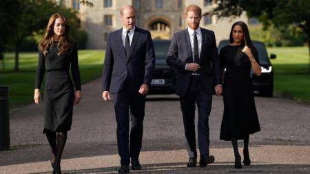 إشارات تكشف استمرار الخلاف بين الأميران ويليام وهاري !