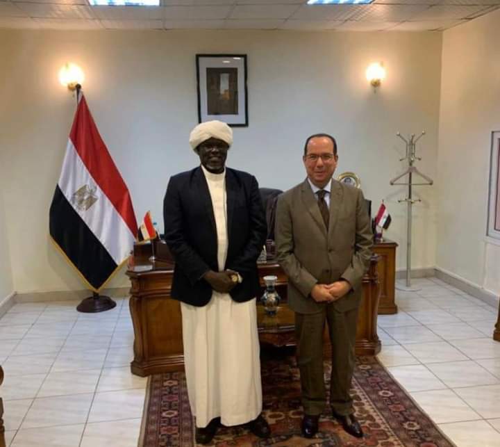 السفير المصري في جوبا يلتقي الأمين العام للمجلس الإسلامي في جنوب السودان
