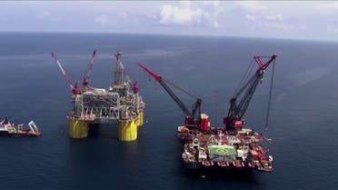 بلومبرغ: الإمارات تسرع خطتها لزيادة طاقتها الإنتاجية النفطية